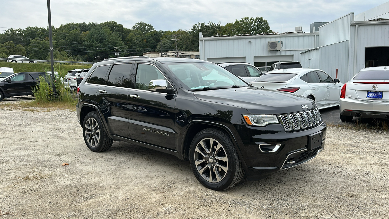 2017 JEEP GRAND CHEROKEE OVERLAND 2