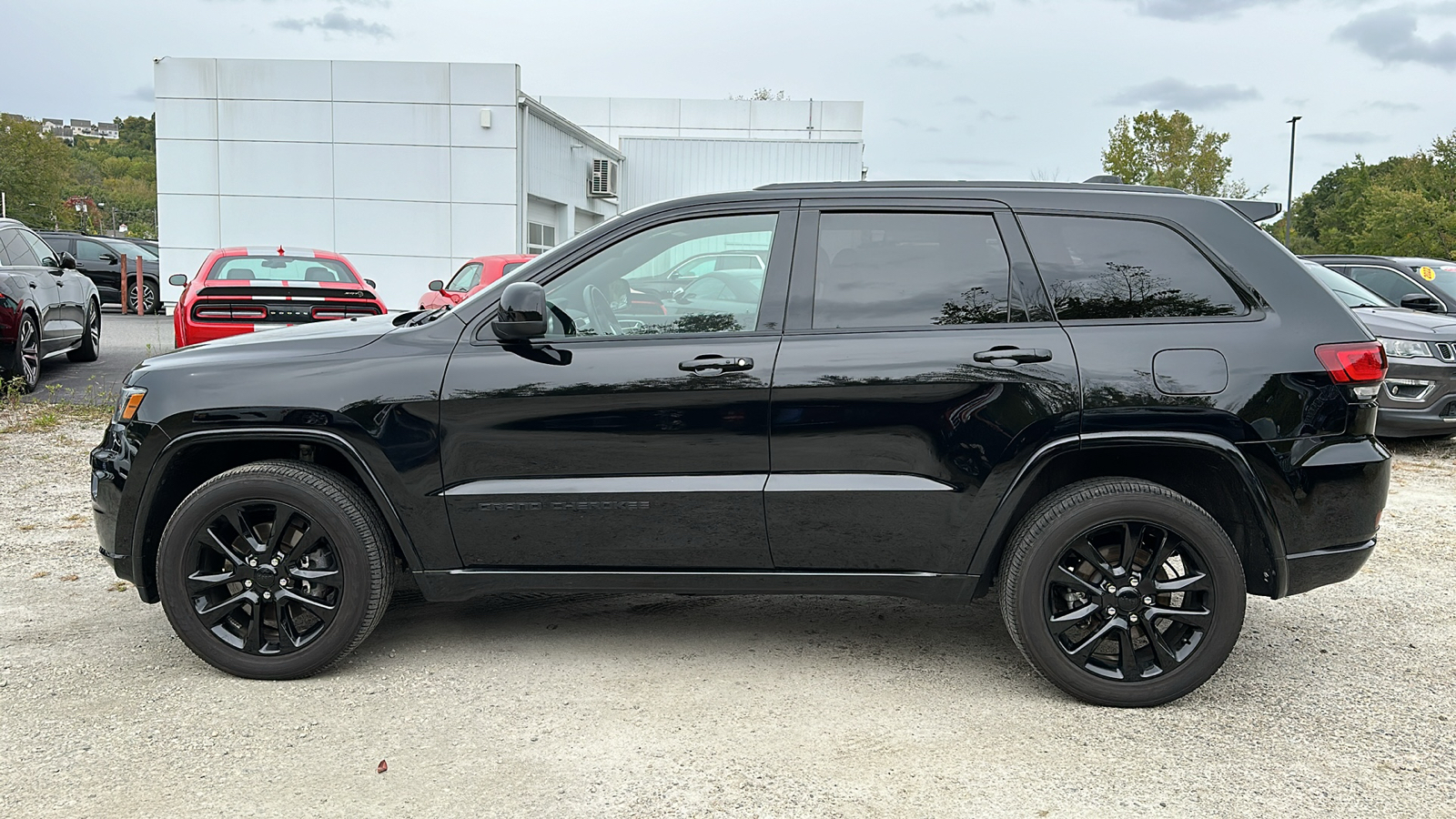 2021 JEEP GRAND CHEROKEE LAREDO X 7