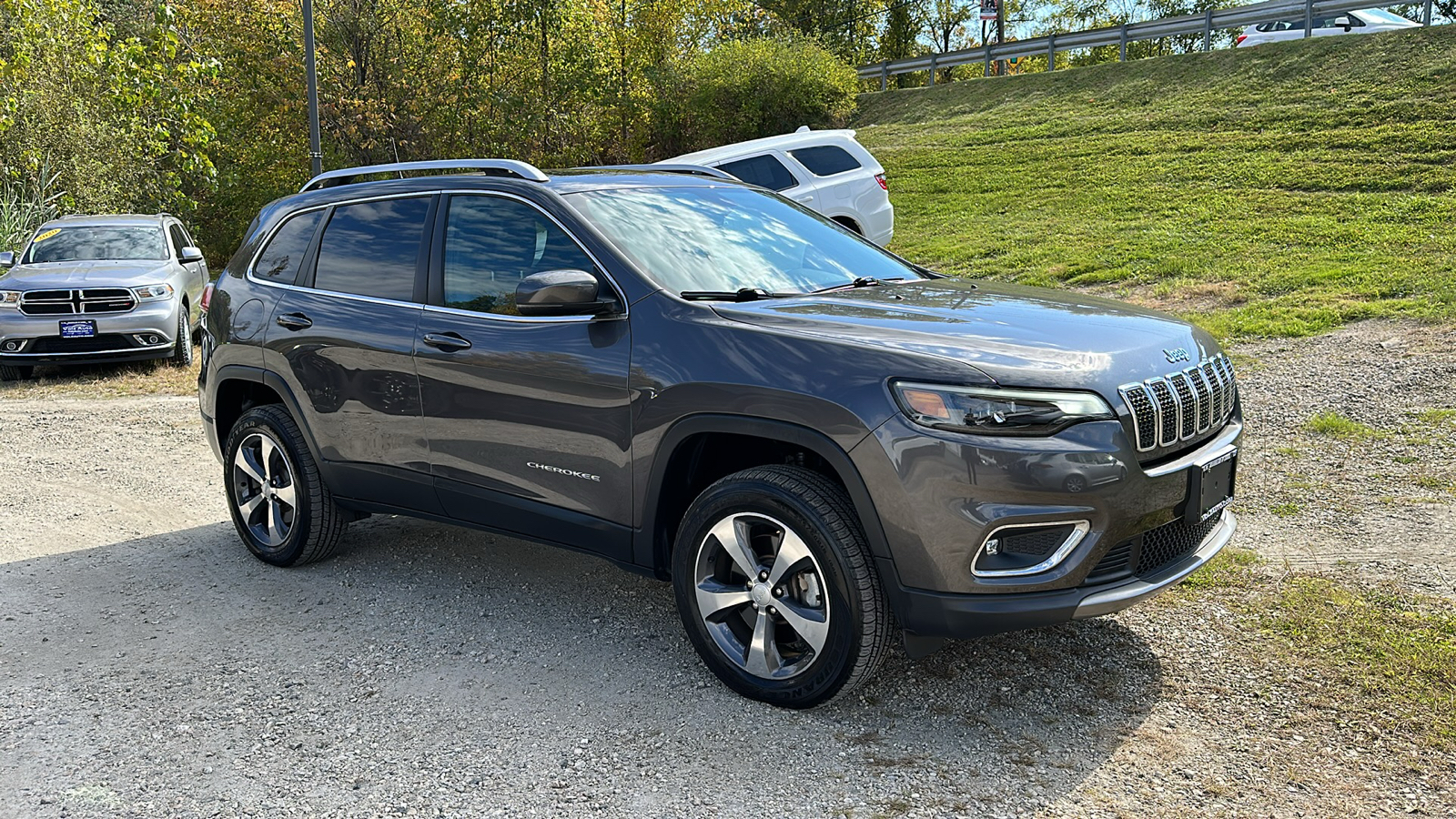 2019 JEEP CHEROKEE LIMITED 2