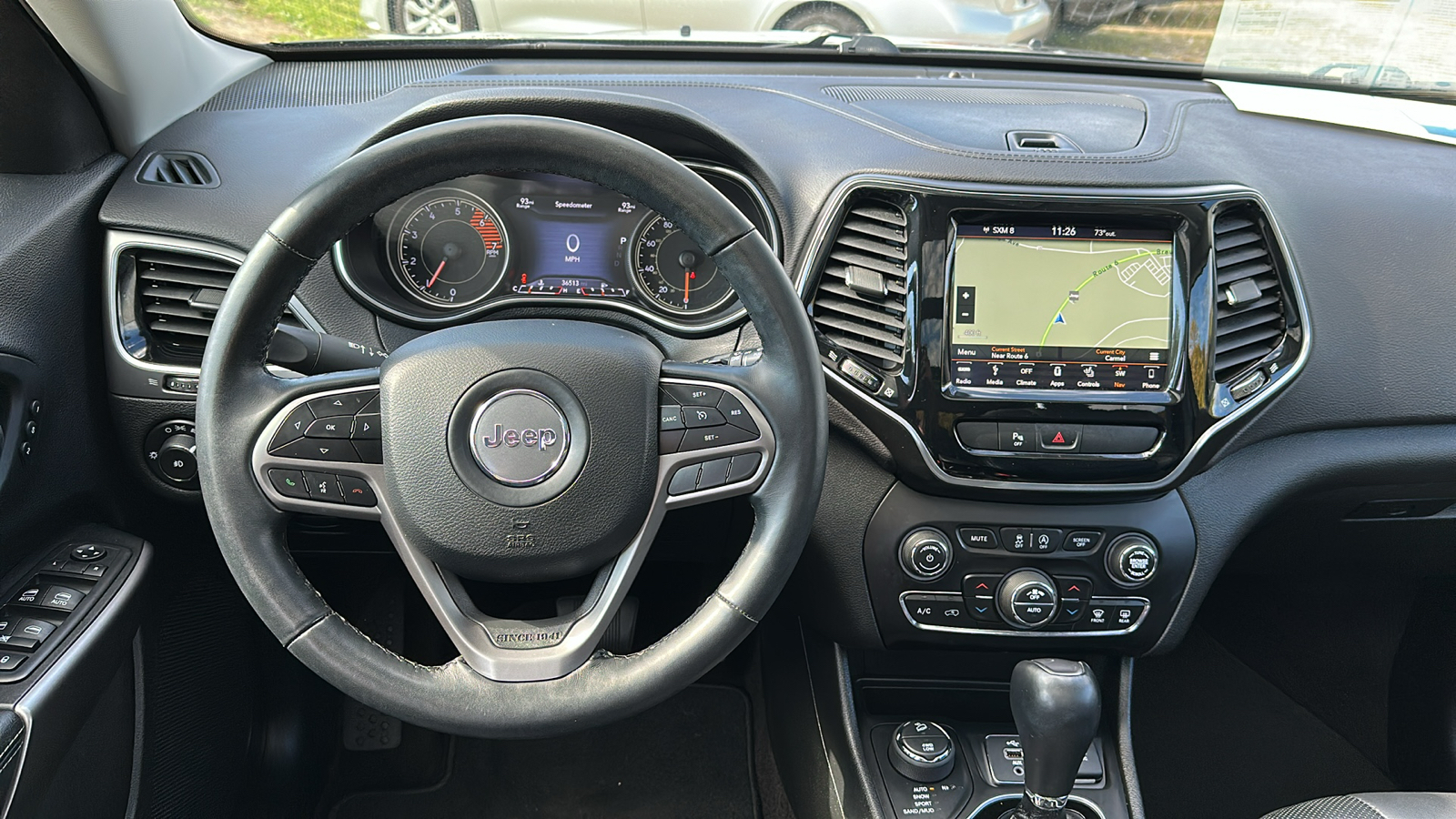 2019 JEEP CHEROKEE LIMITED 29