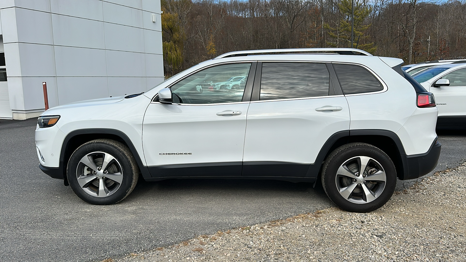 2021 JEEP CHEROKEE LIMITED 7