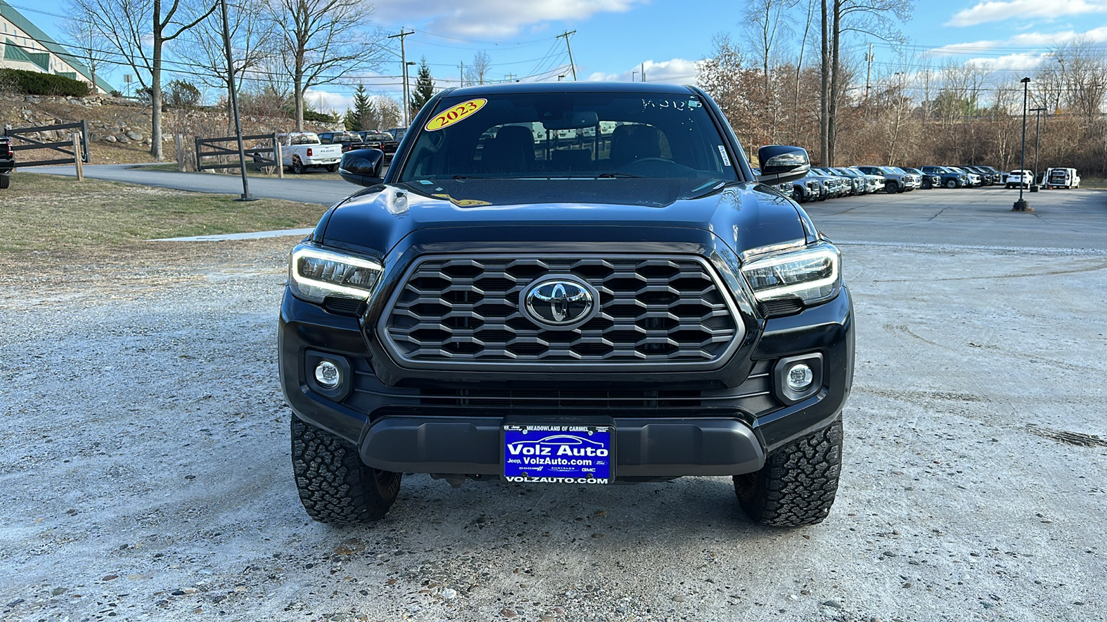 2023 TOYOTA TACOMA 4WD SR 8