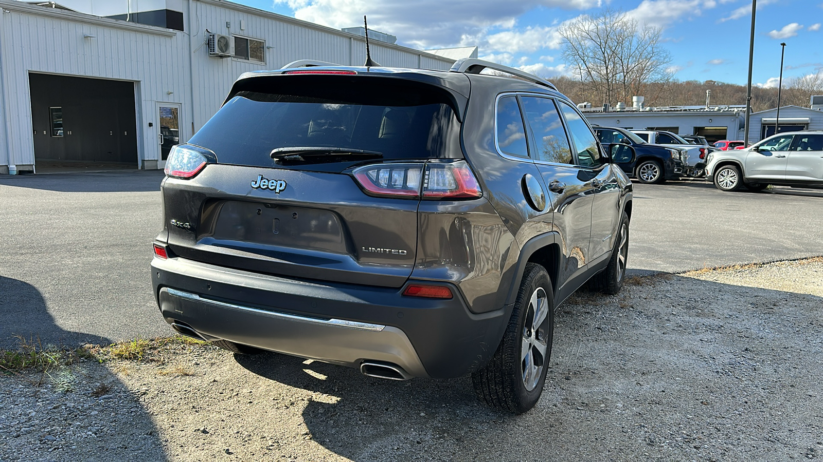 2019 JEEP CHEROKEE LIMITED 4