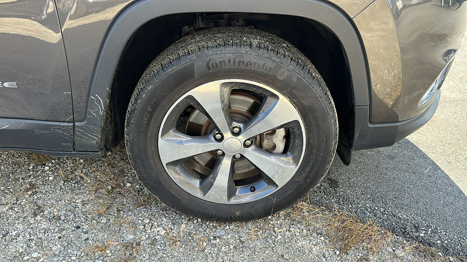 2019 JEEP CHEROKEE LIMITED 11