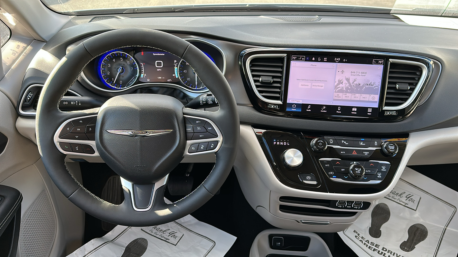 2024 CHRYSLER PACIFICA TOURING L 28