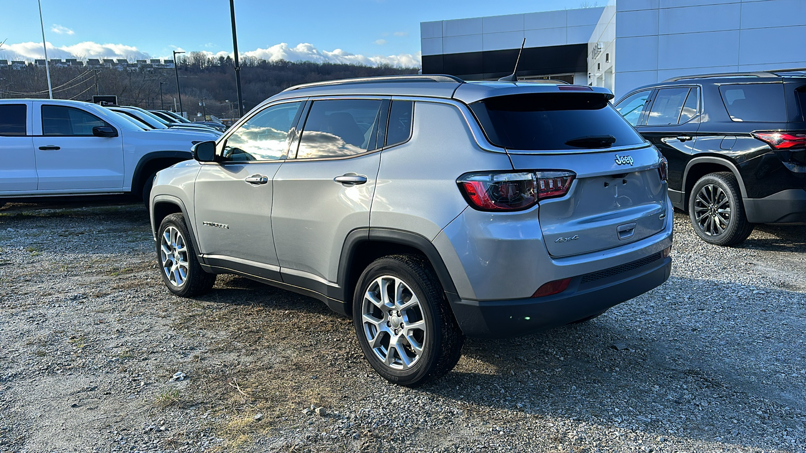 2022 JEEP COMPASS LATITUDE LUX 6