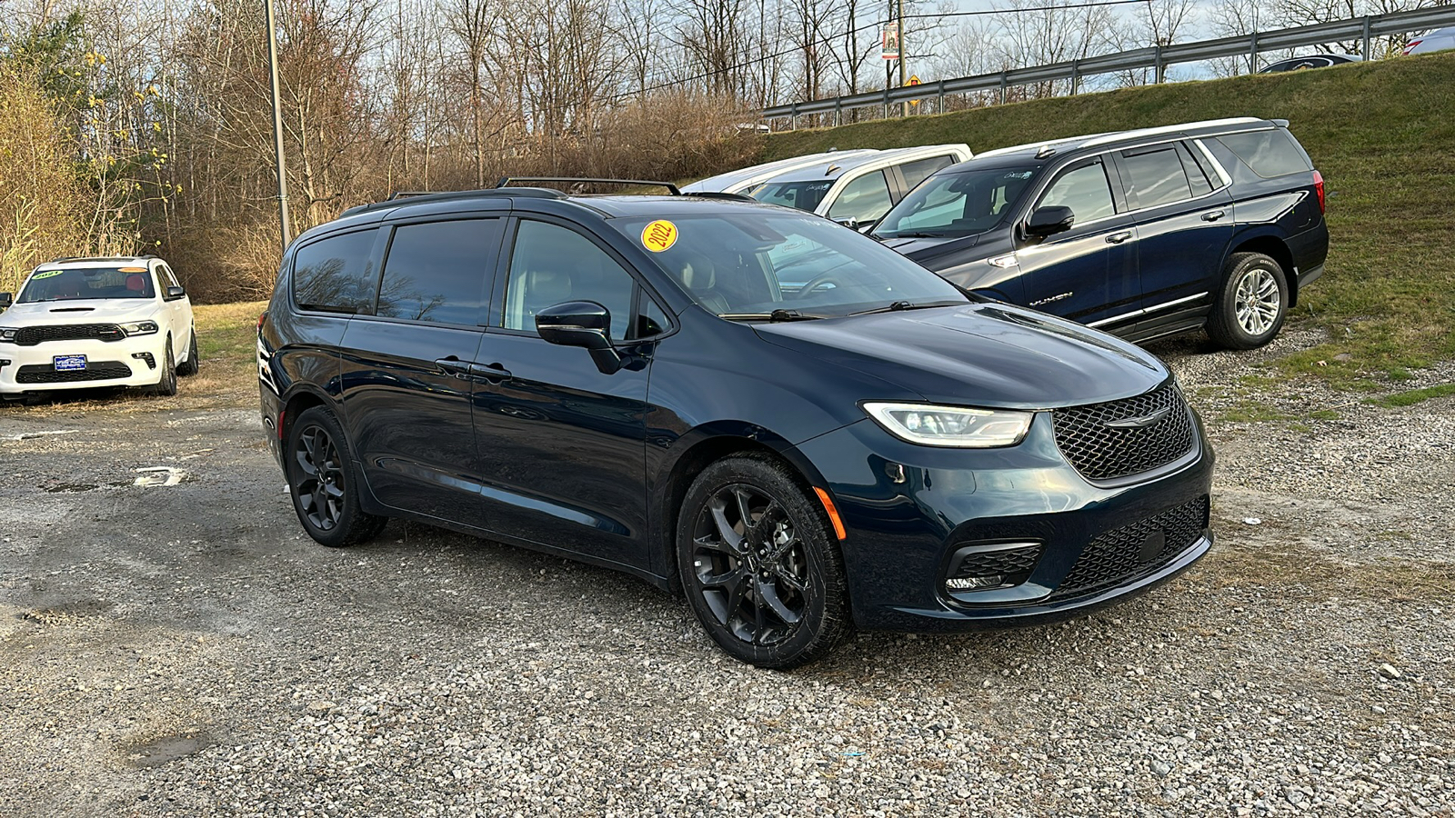 2022 CHRYSLER PACIFICA LIMITED 2