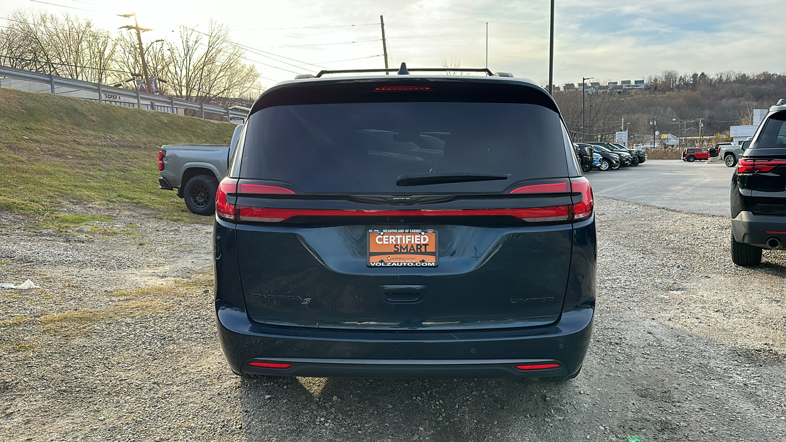 2022 CHRYSLER PACIFICA LIMITED 5