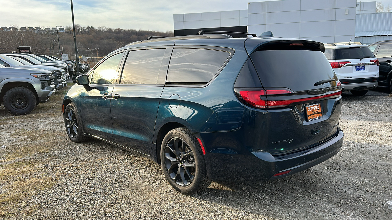 2022 CHRYSLER PACIFICA LIMITED 6