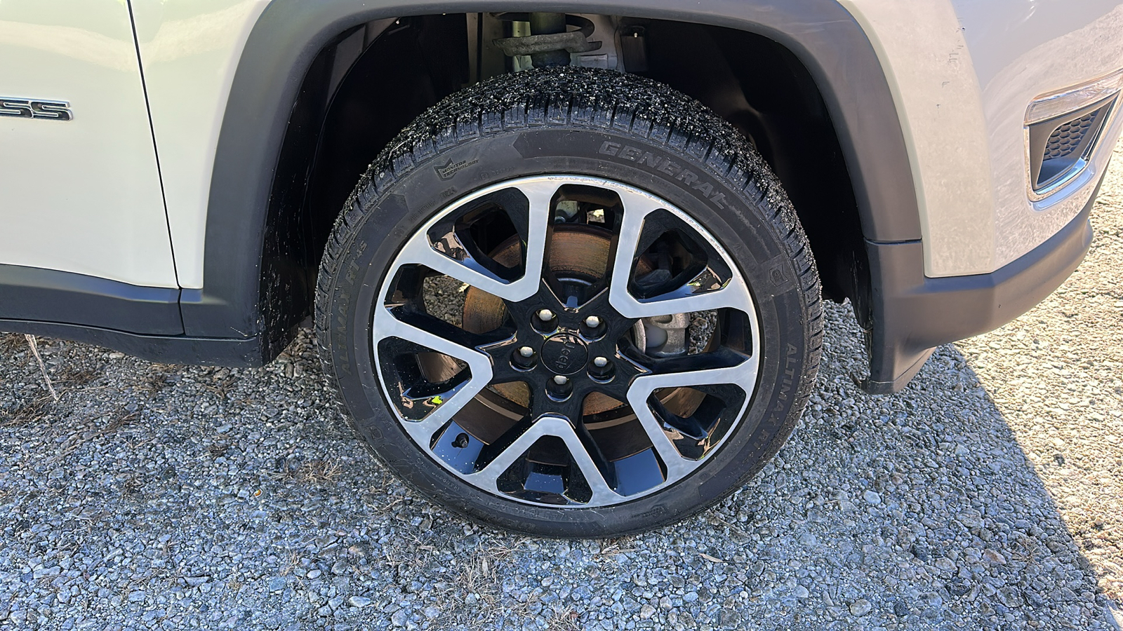 2018 Jeep Compass Limited 11