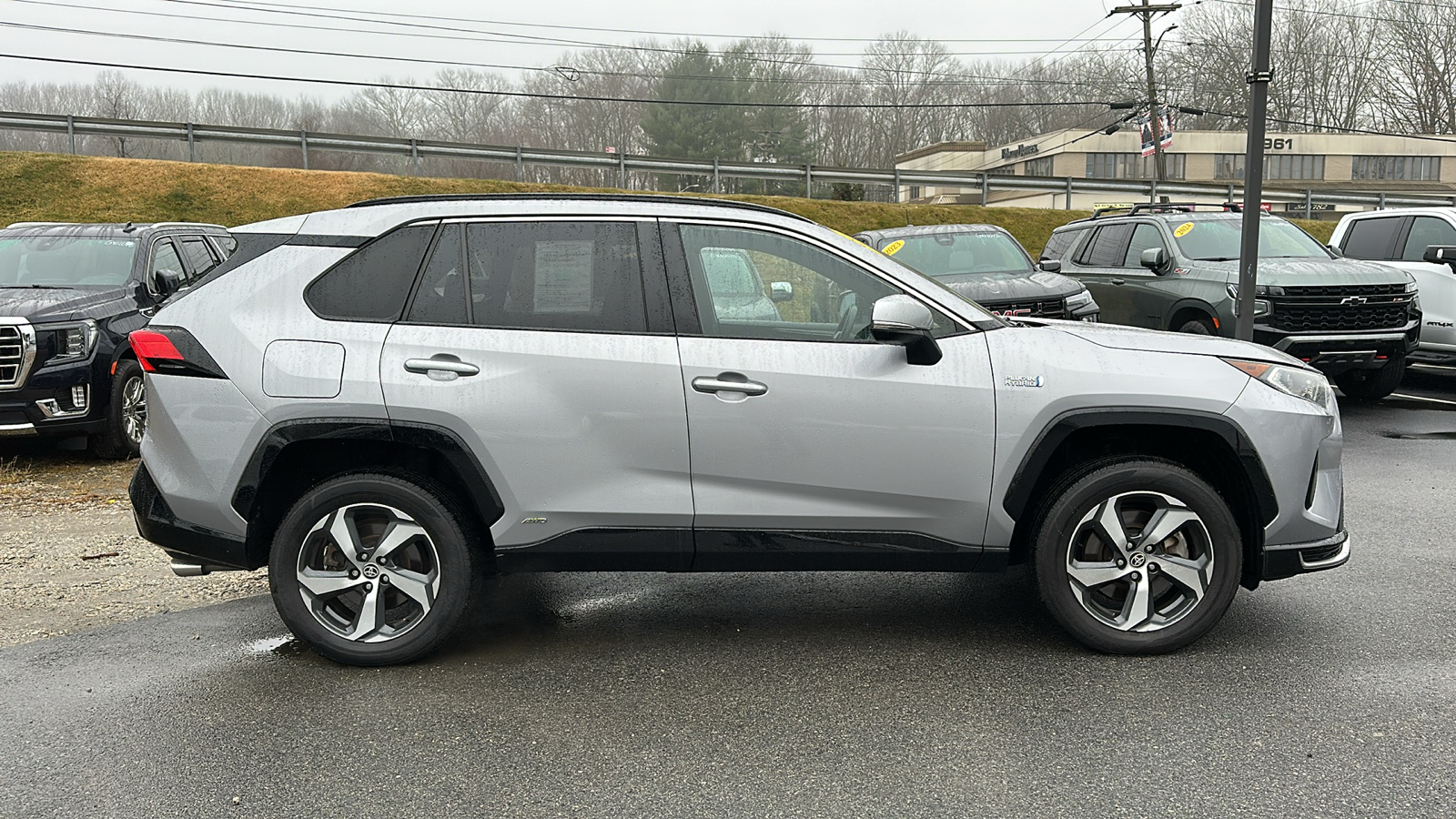 2021 TOYOTA RAV4 PRIME SE 3