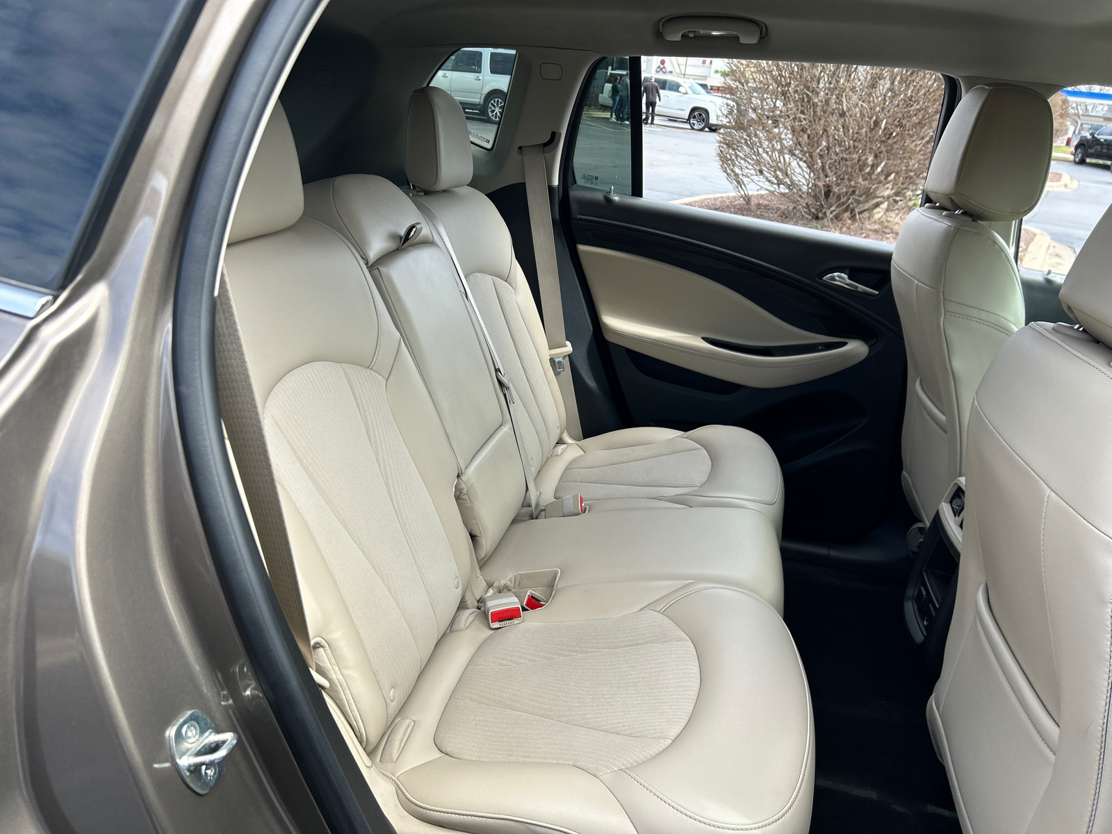 2019 Buick Envision Preferred 39