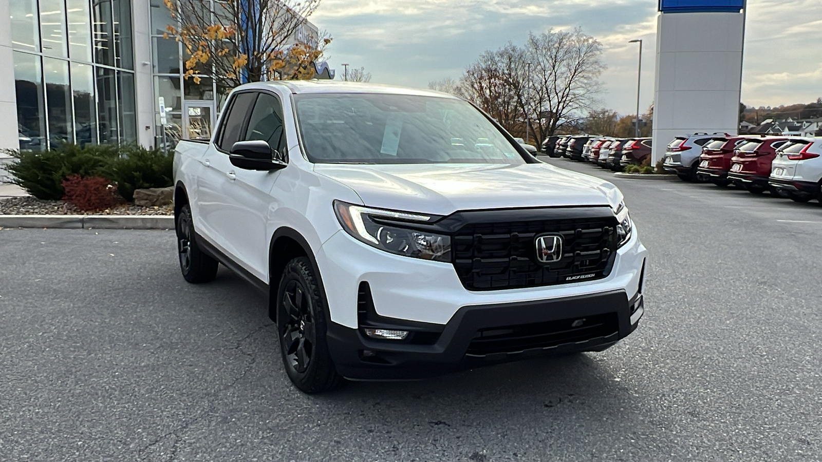 2025 Honda Ridgeline Black Edition 1