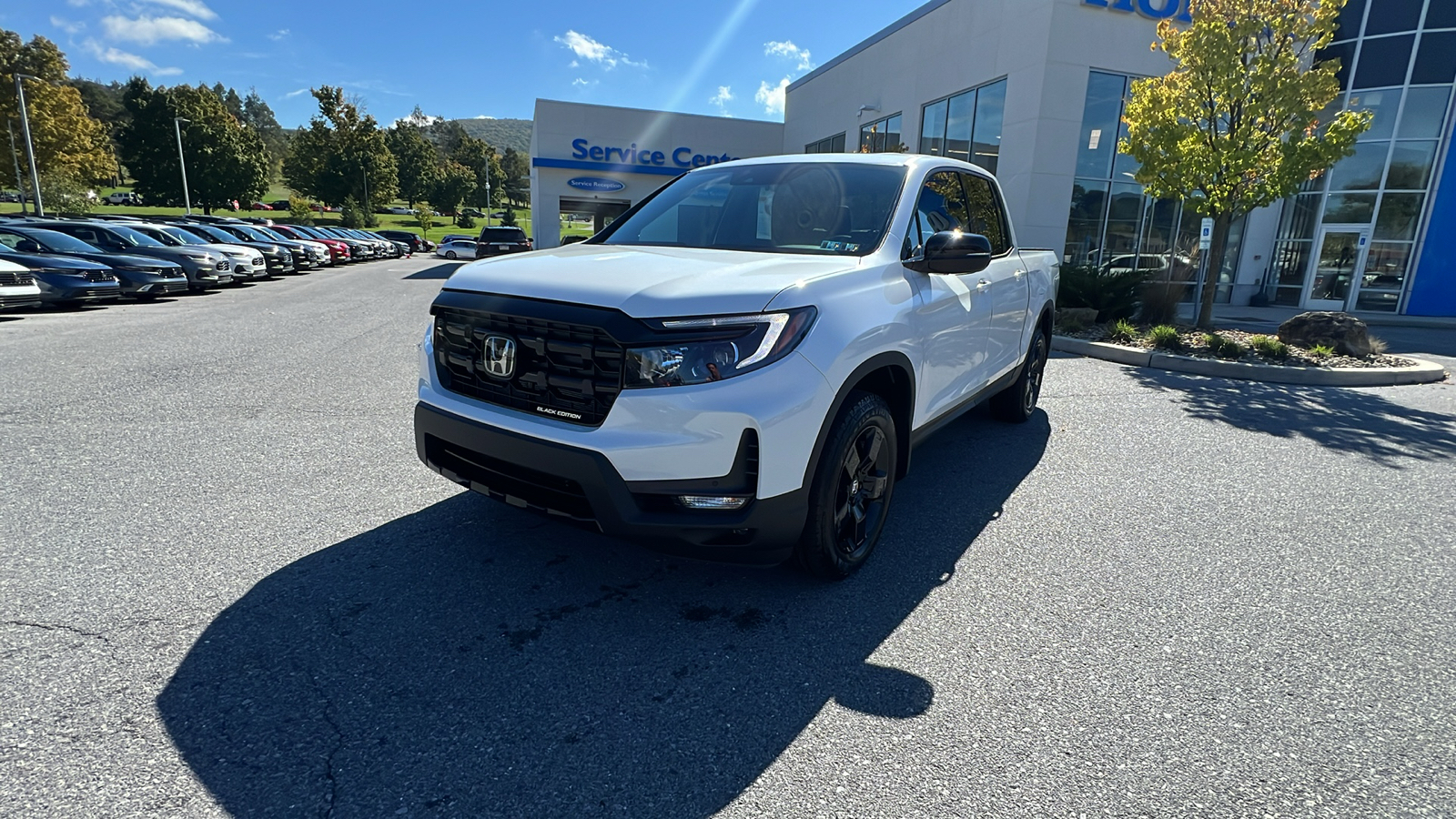 2025 Honda Ridgeline Black Edition 8