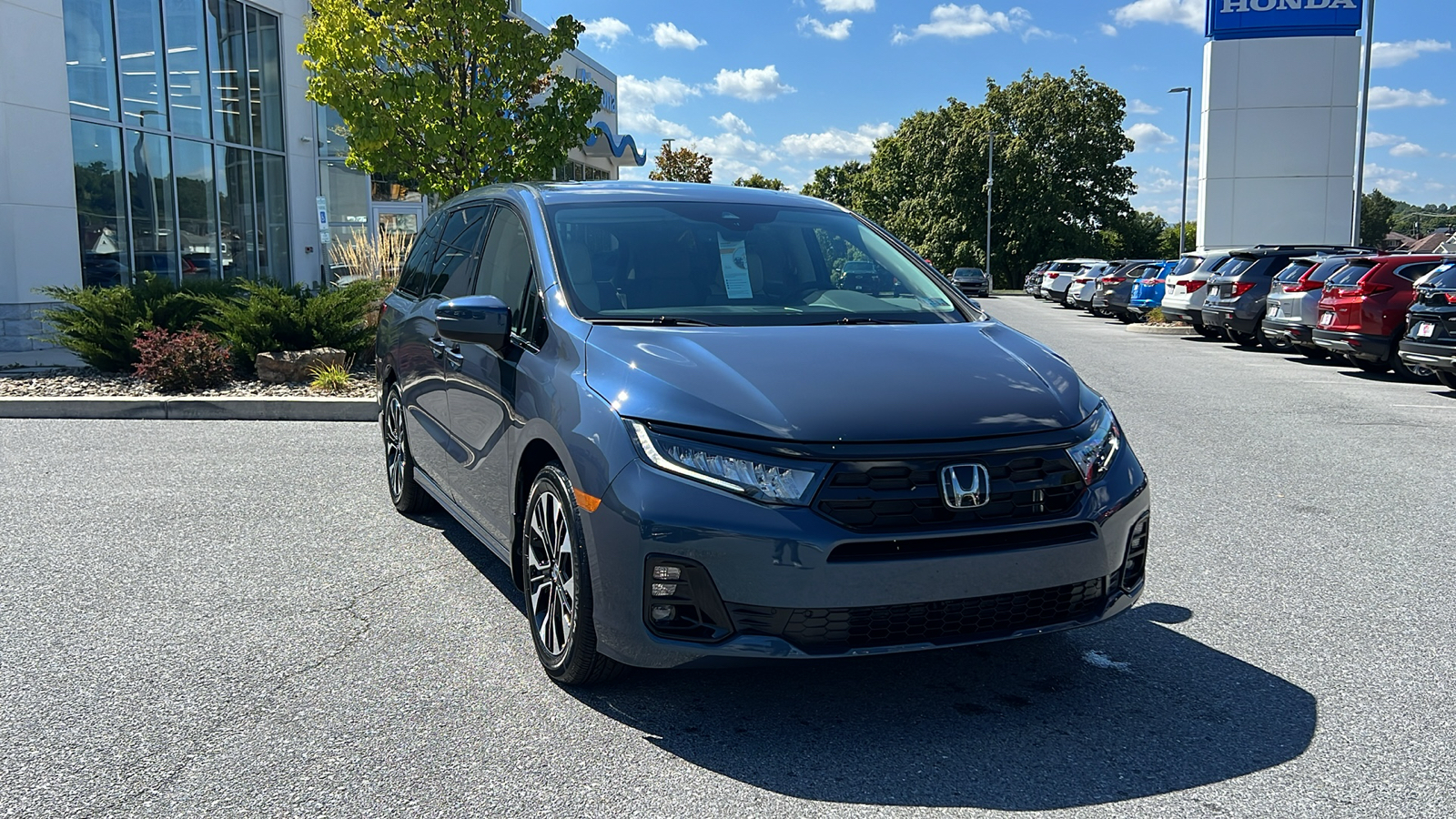 2025 Honda Odyssey Elite 1