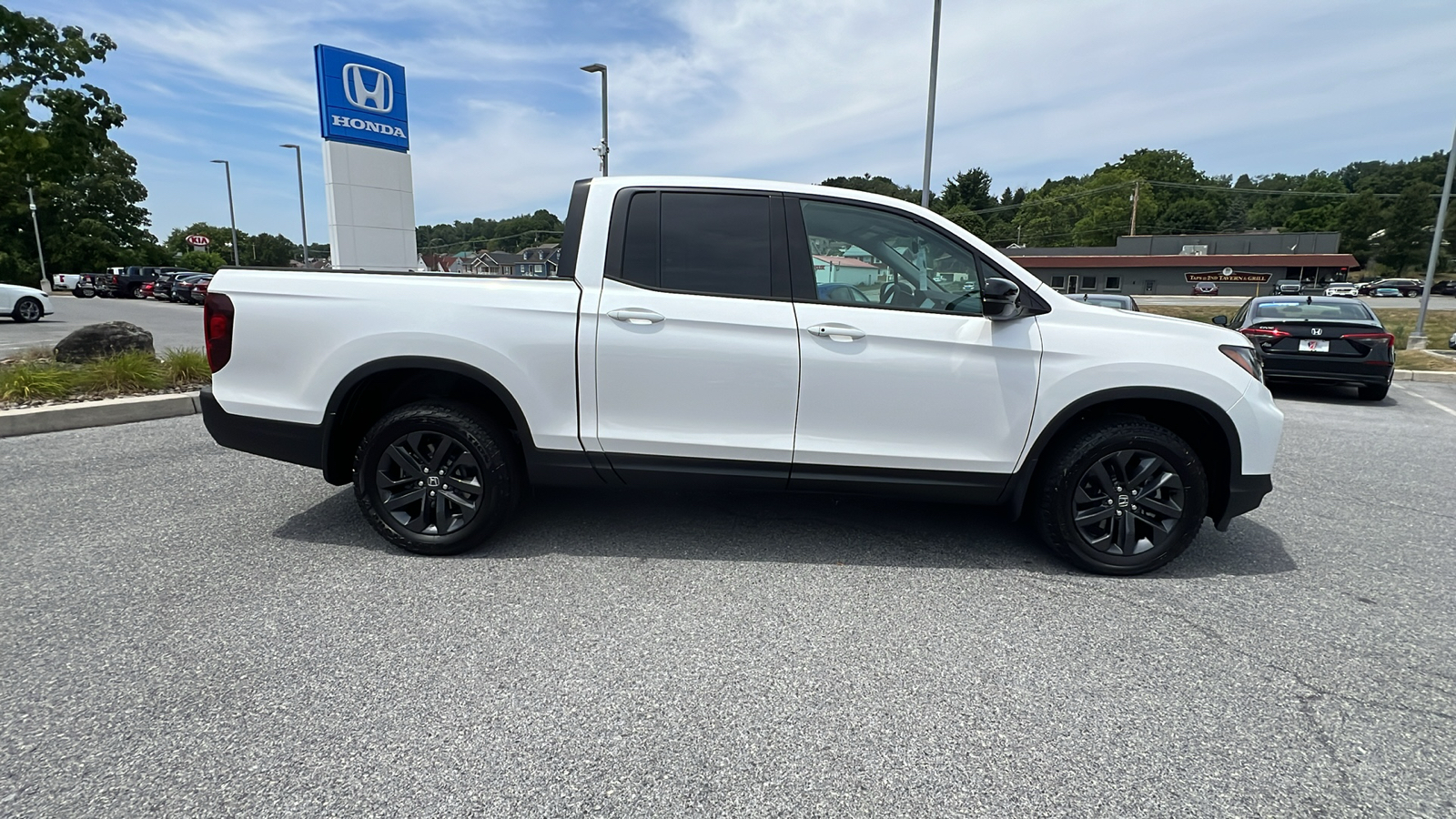 2024 Honda Ridgeline Sport 3