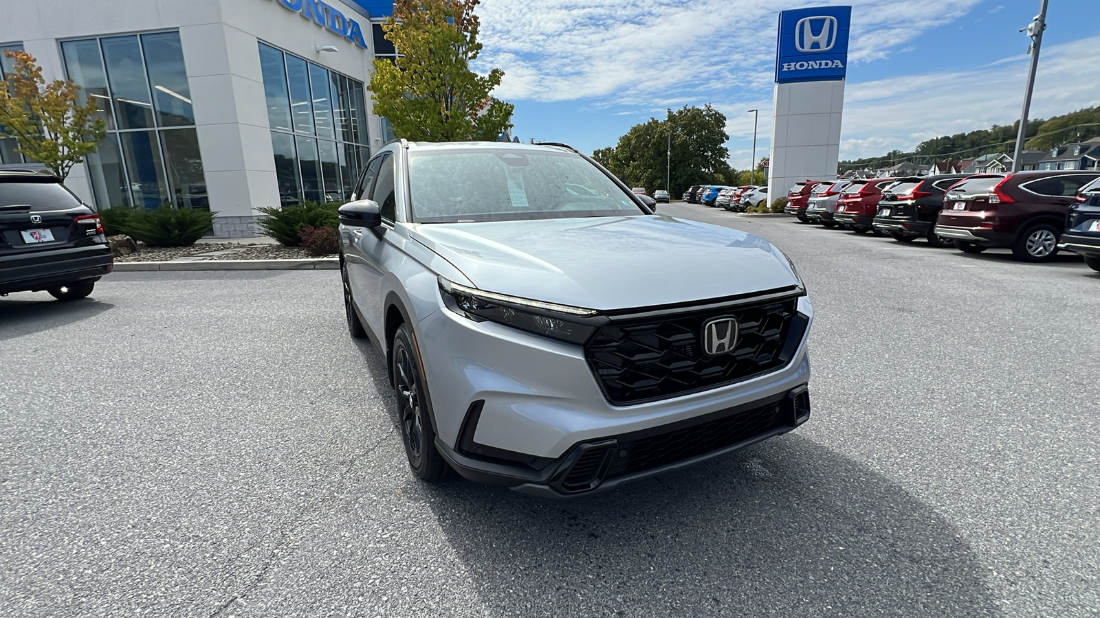 2025 Honda CR-V Hybrid Sport-L 2