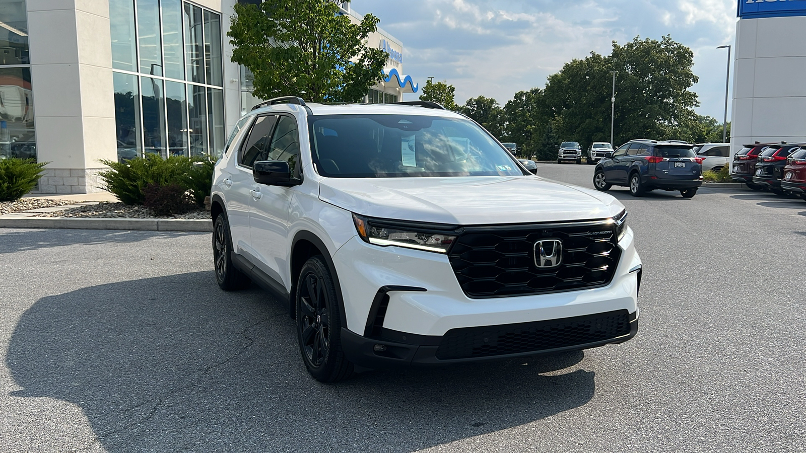 2025 Honda Pilot Black Edition 1