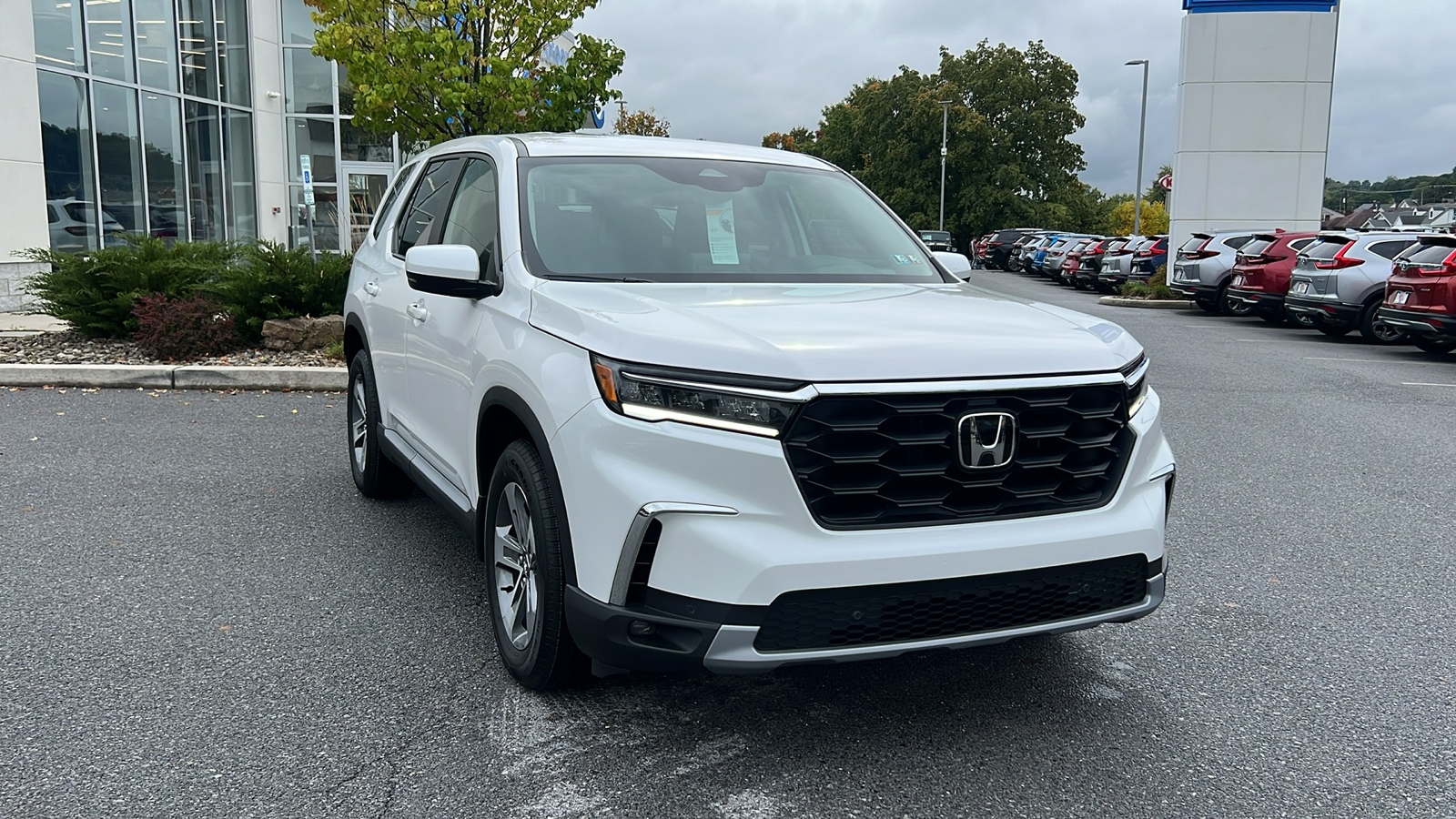 2025 Honda Pilot EX-L 1