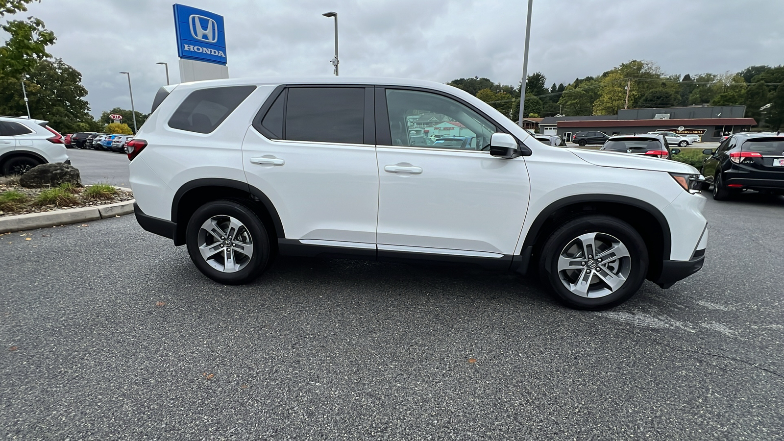 2025 Honda Pilot EX-L 3