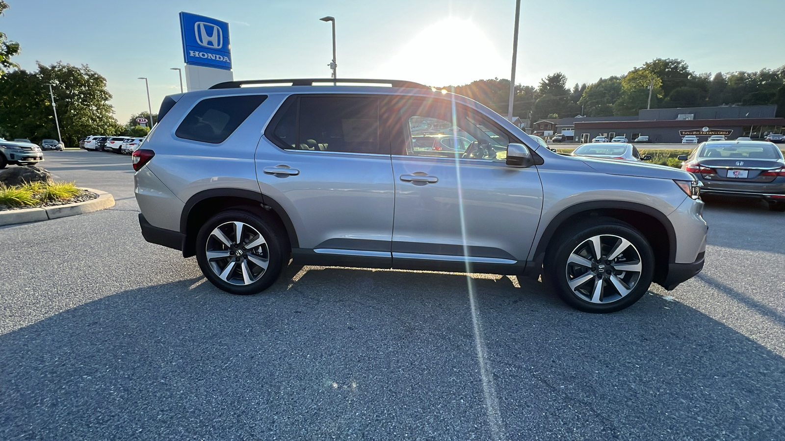 2025 Honda Pilot Touring 3