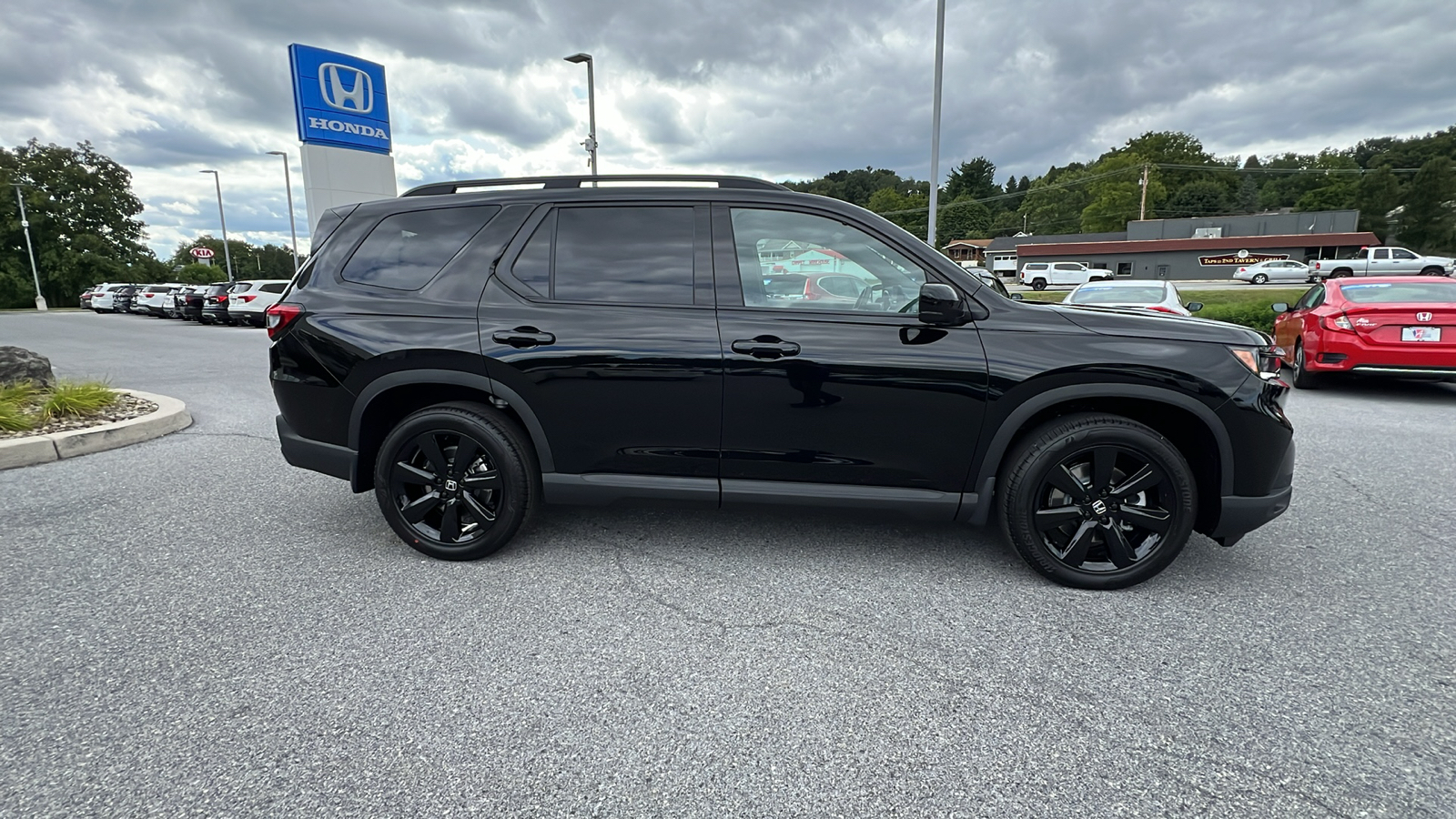 2025 Honda Pilot Black Edition 3