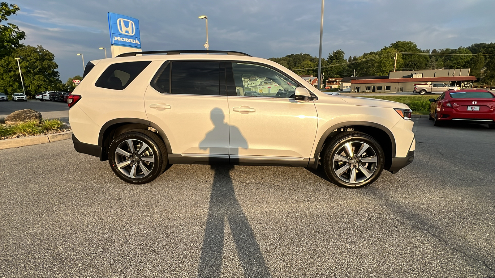 2025 Honda Pilot Touring 3