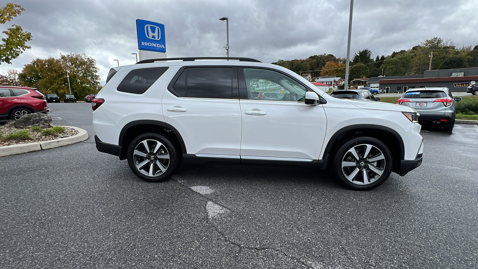 2025 Honda Pilot Touring 3