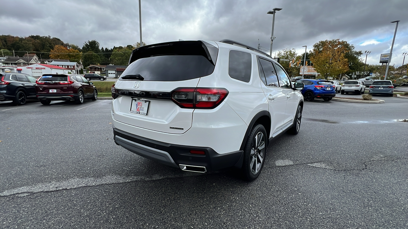 2025 Honda Pilot Touring 4