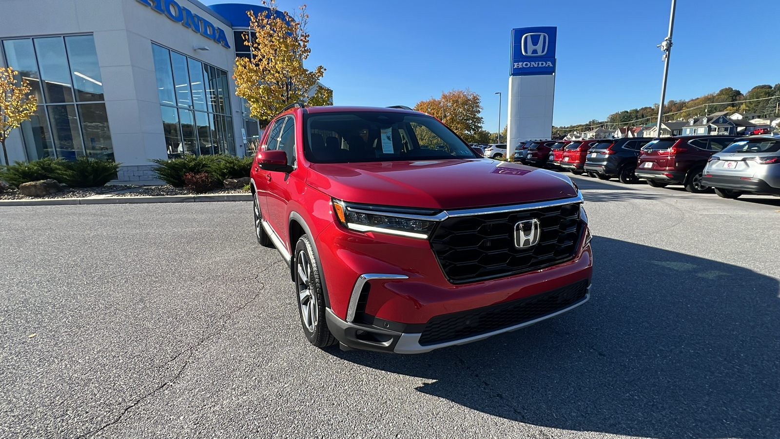 2025 Honda Pilot Touring 2