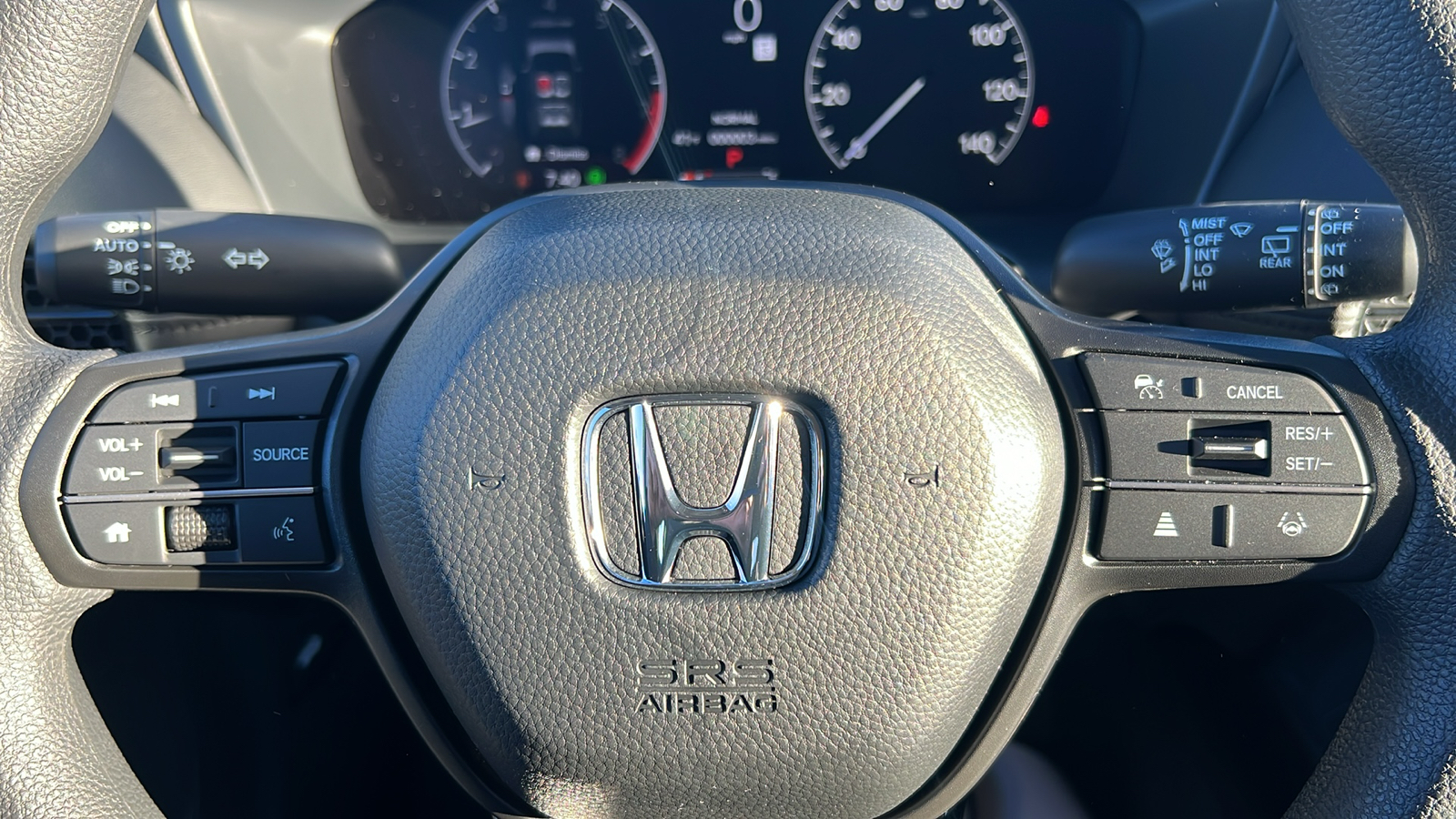 2025 Honda HR-V LX 26