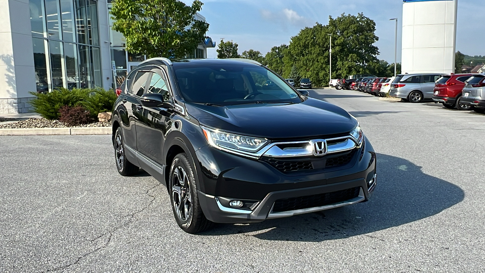 2017 Honda CR-V Touring 1