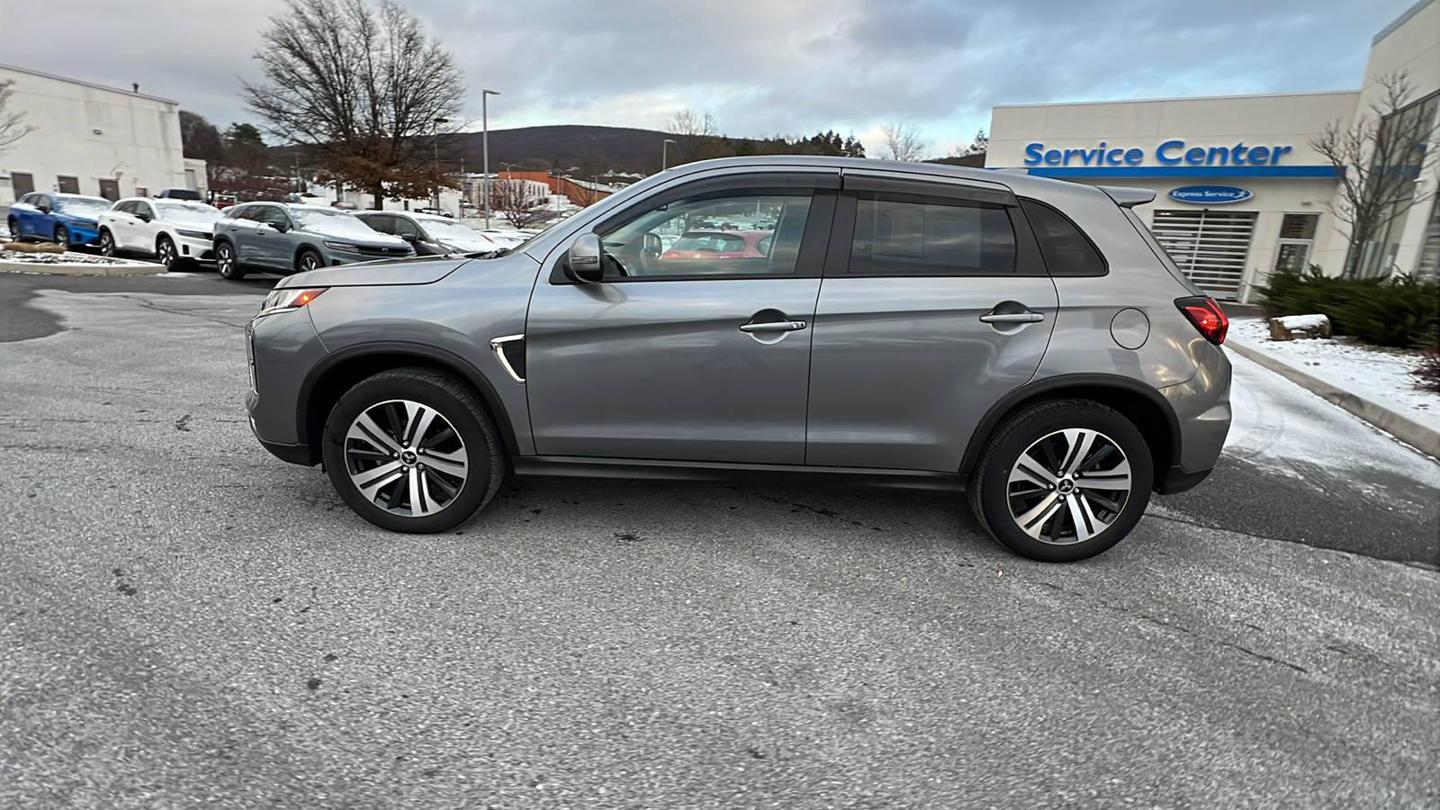 2023 Mitsubishi Outlander Sport 2.0 SE 7