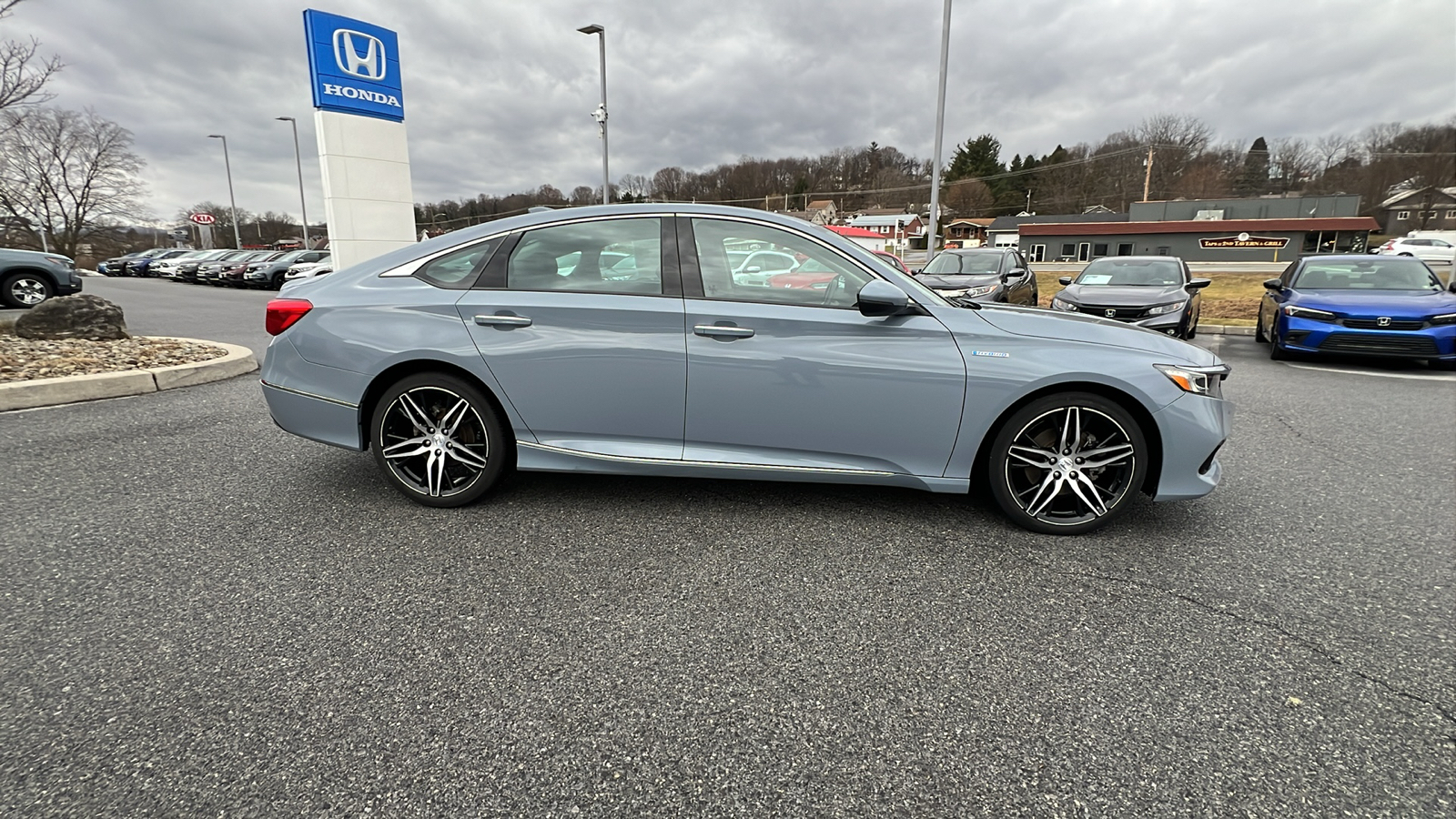 2021 Honda Accord Hybrid Touring 3