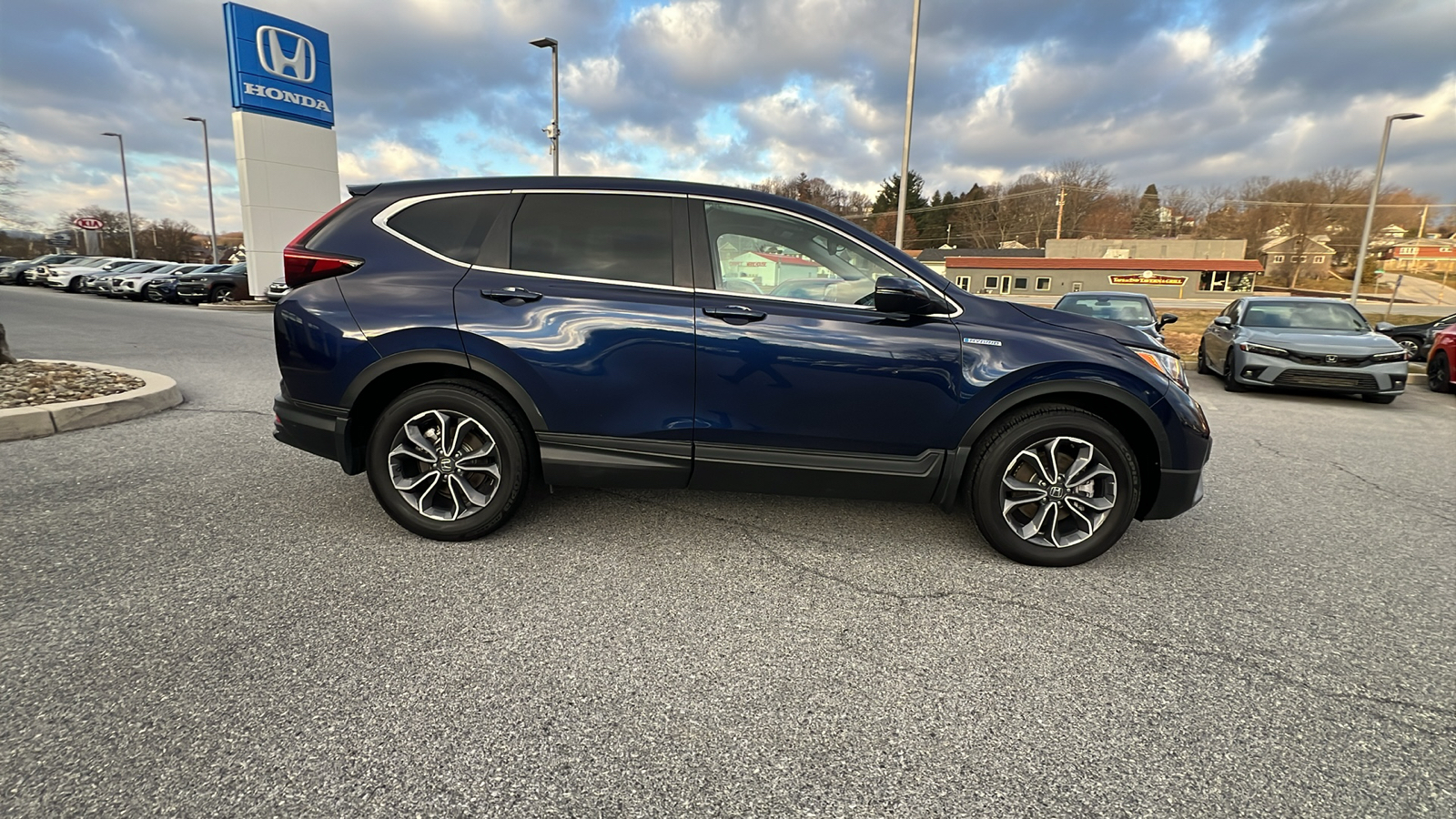 2022 Honda CR-V Hybrid EX-L 3