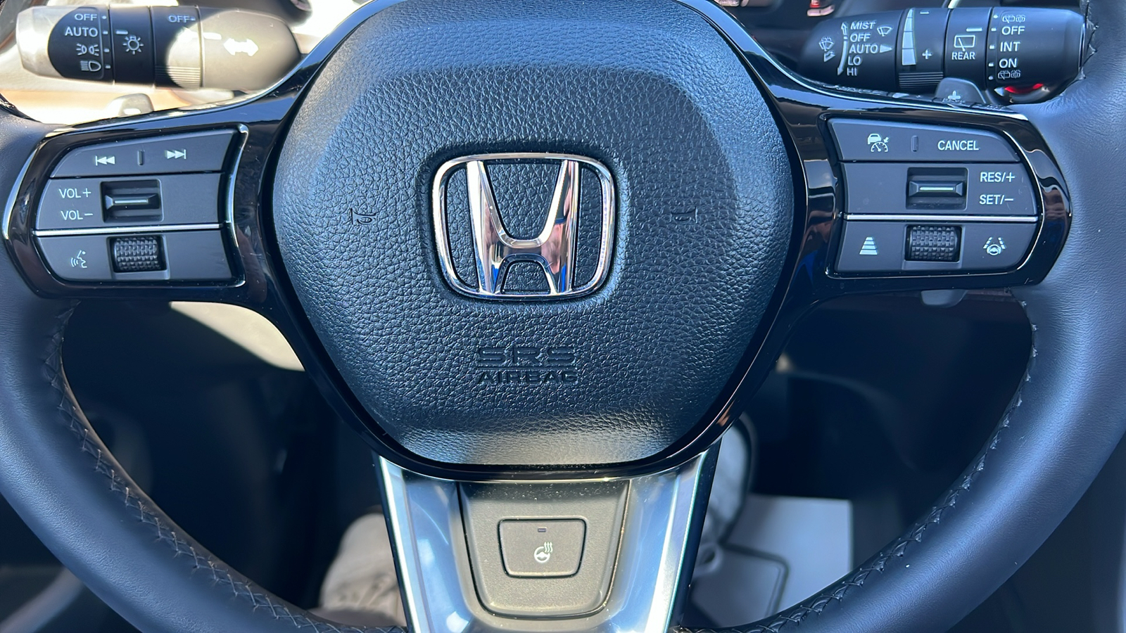 2024 Honda Pilot Elite 32