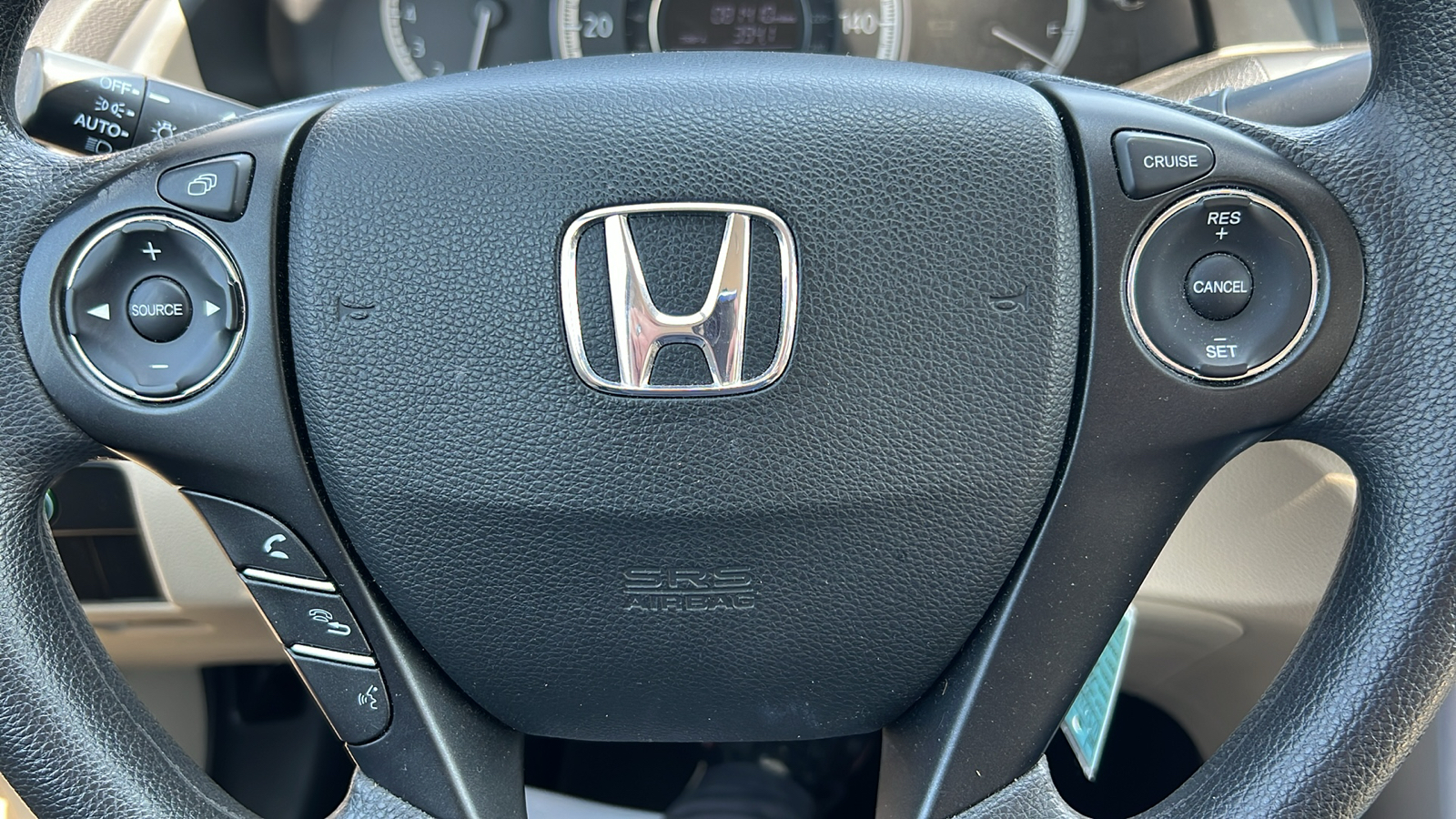 2015 Honda Accord LX 27