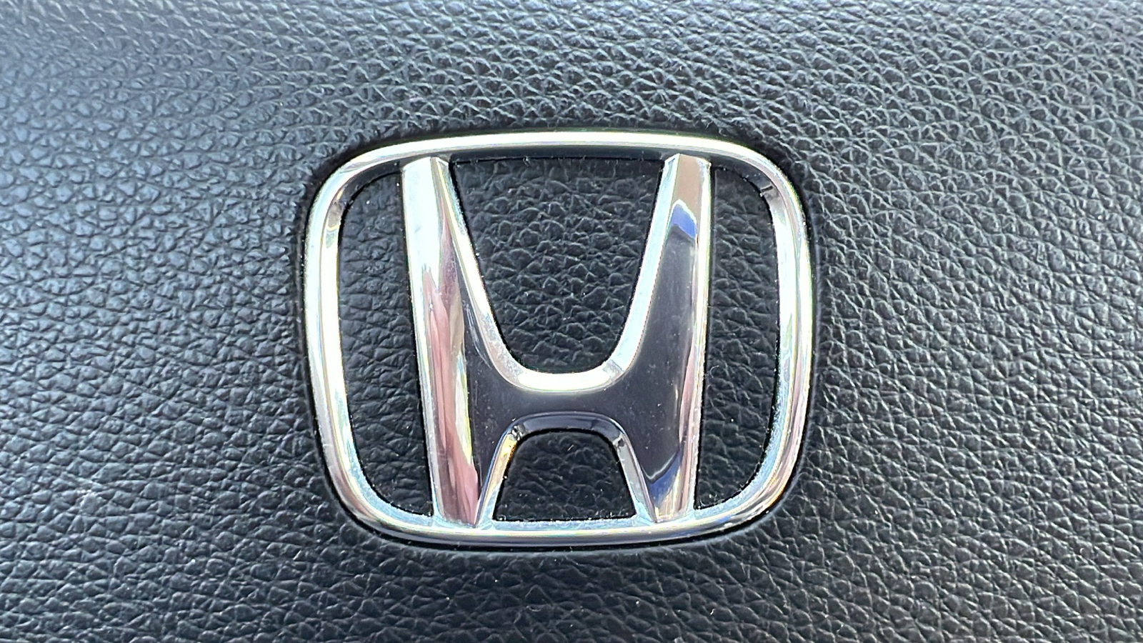 2015 Honda Accord LX 29