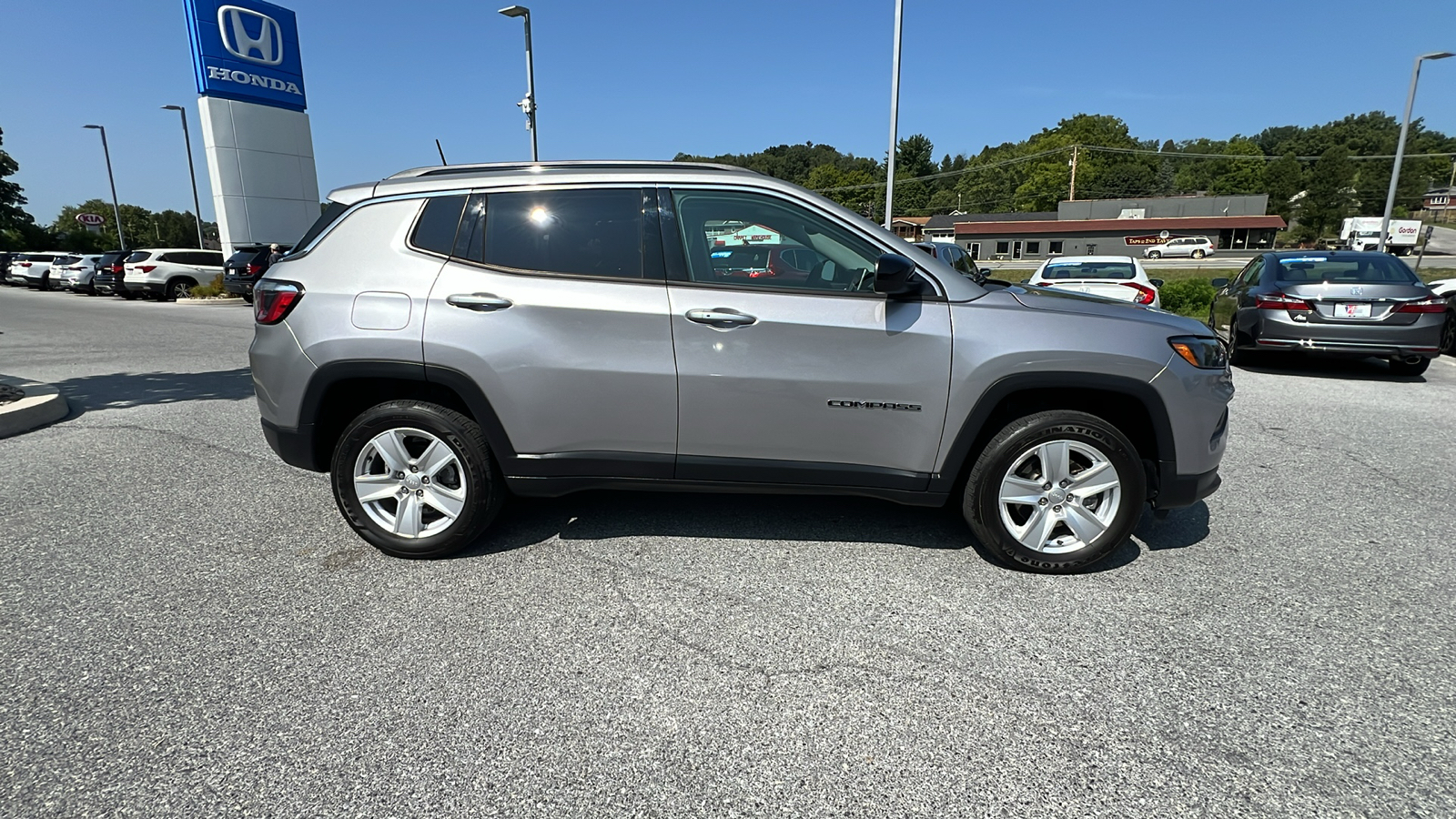 2022 Jeep Compass Latitude 3