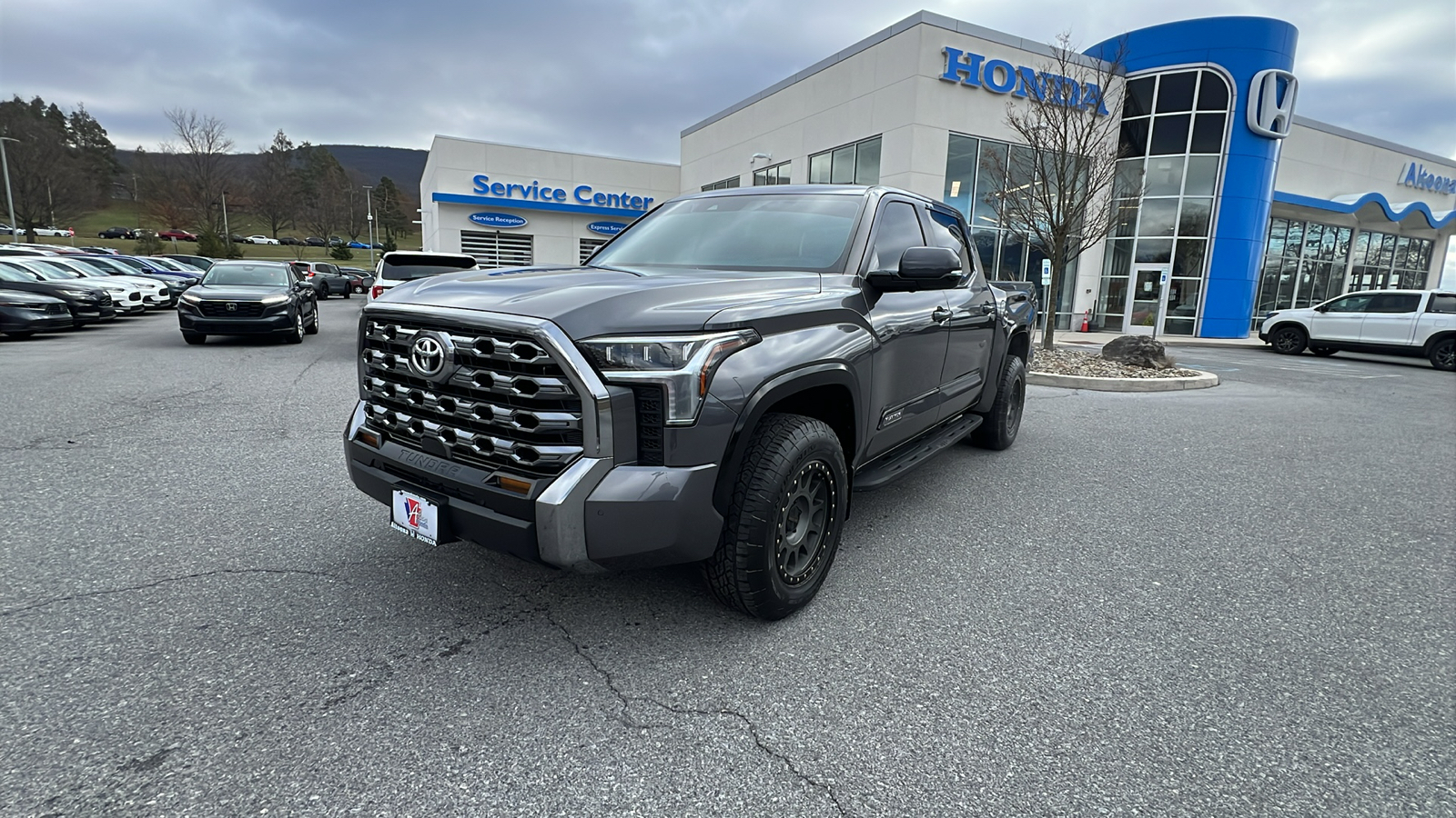 2024 Toyota Tundra Platinum 8