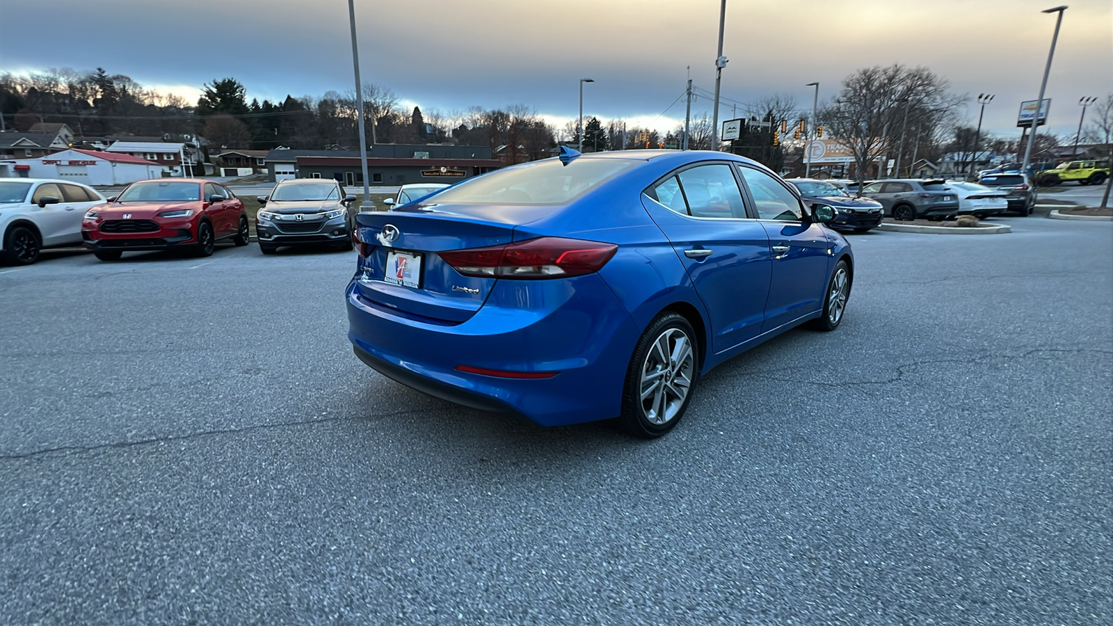 2017 Hyundai Elantra Limited 4