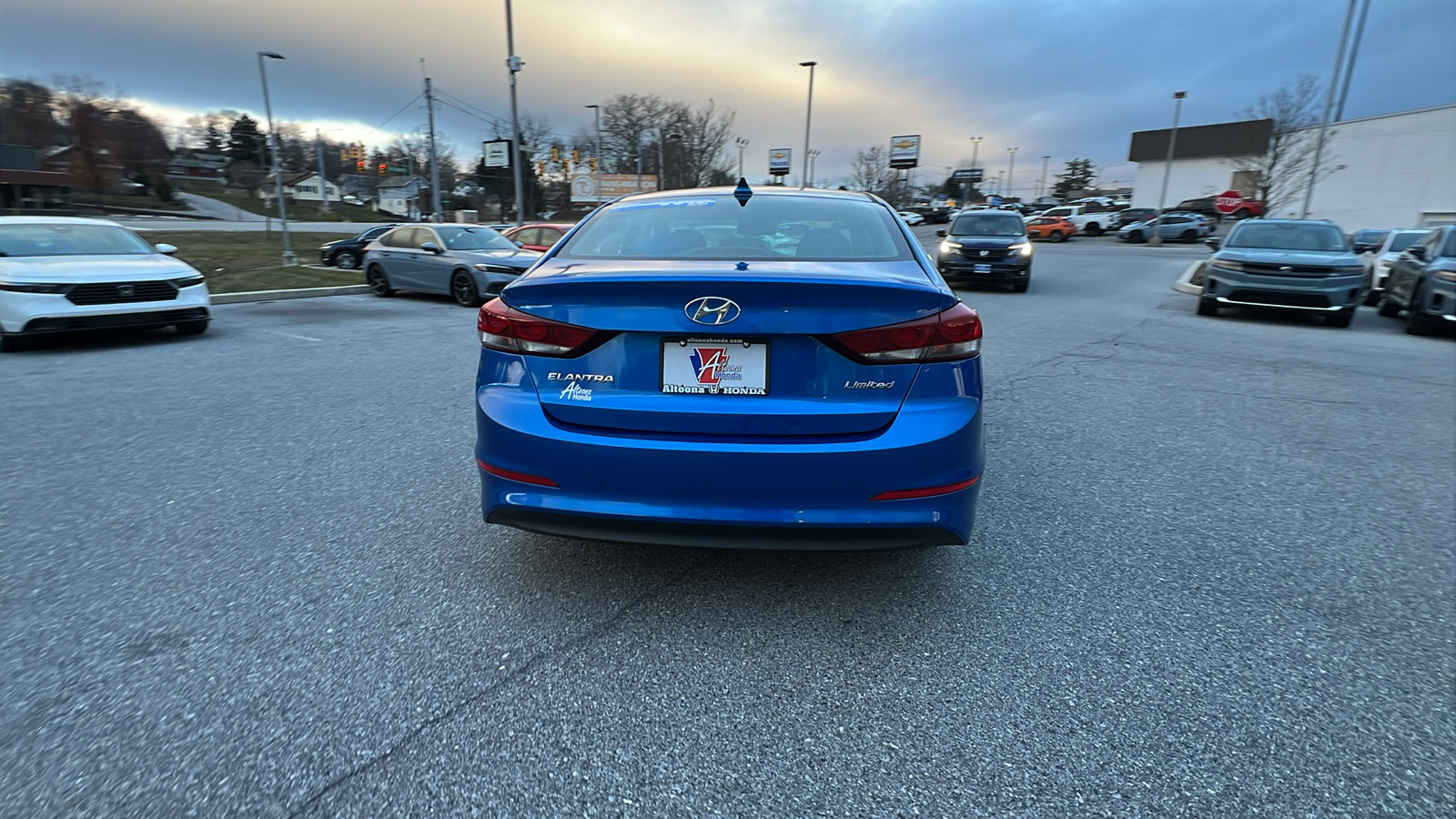 2017 Hyundai Elantra Limited 5