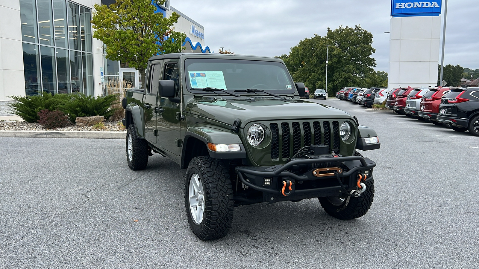 2023 Jeep Gladiator Sport 1