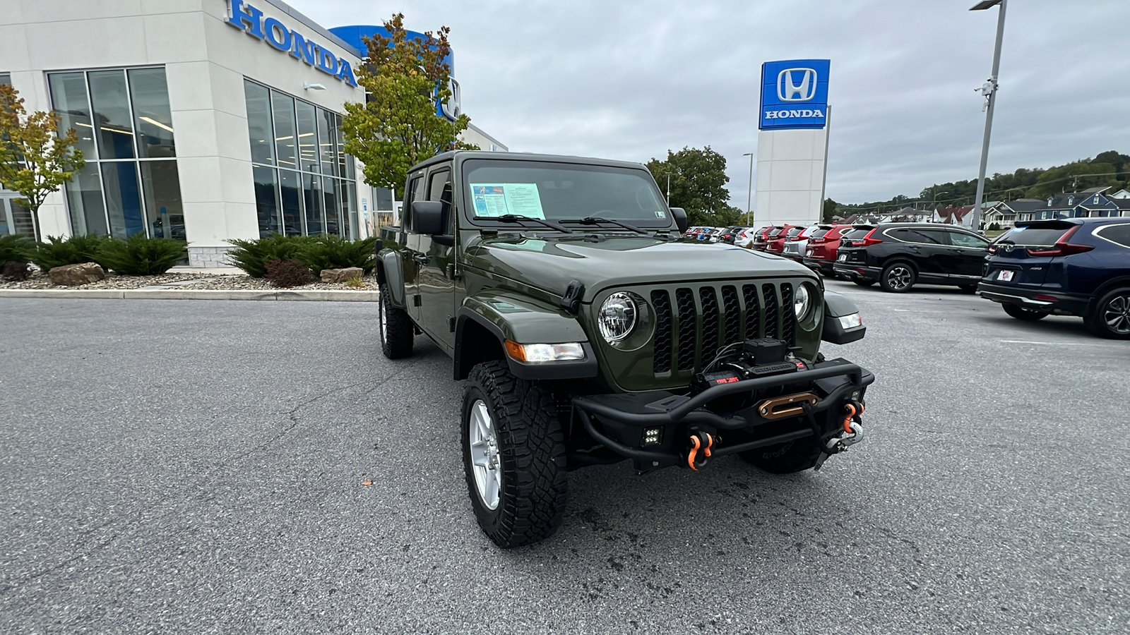 2023 Jeep Gladiator Sport 2