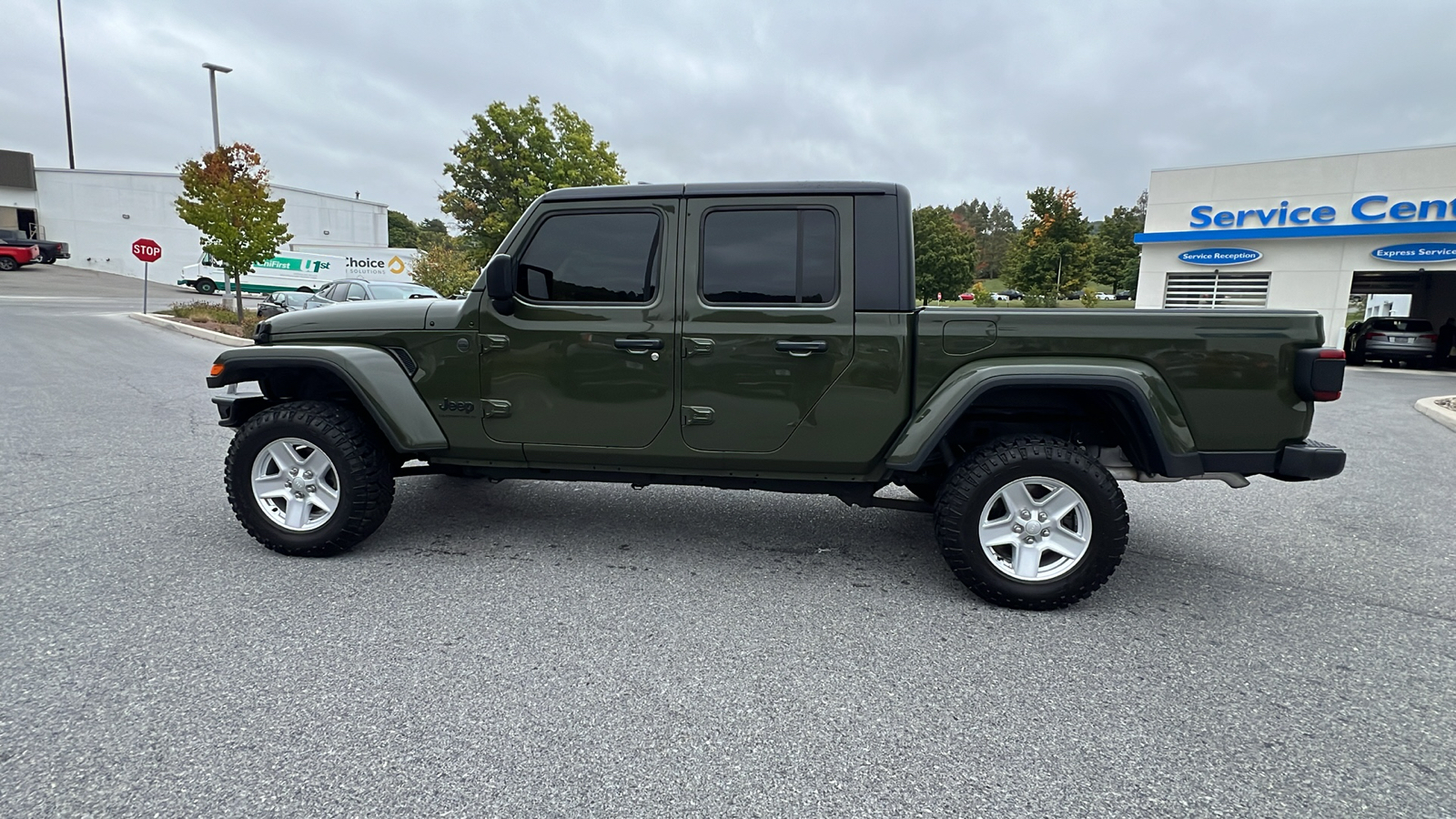 2023 Jeep Gladiator Sport 7