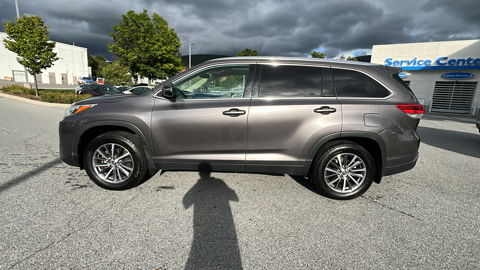 2019 Toyota Highlander XLE 7