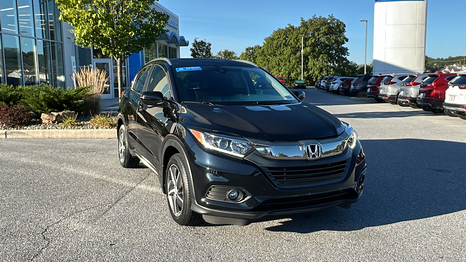 2022 Honda HR-V EX 1