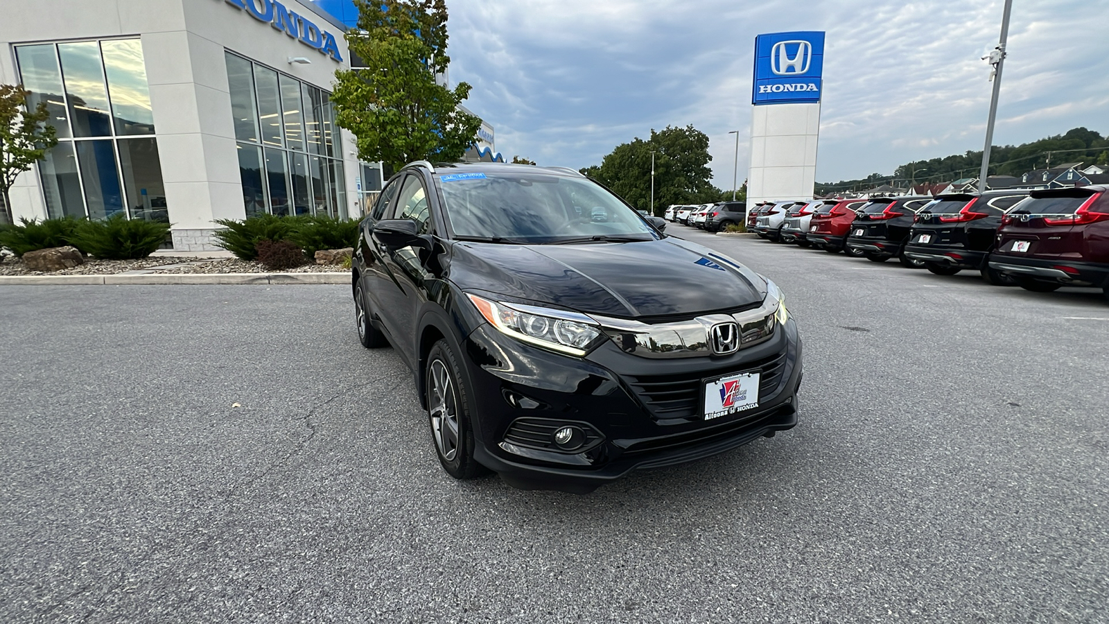 2022 Honda HR-V EX-L 2