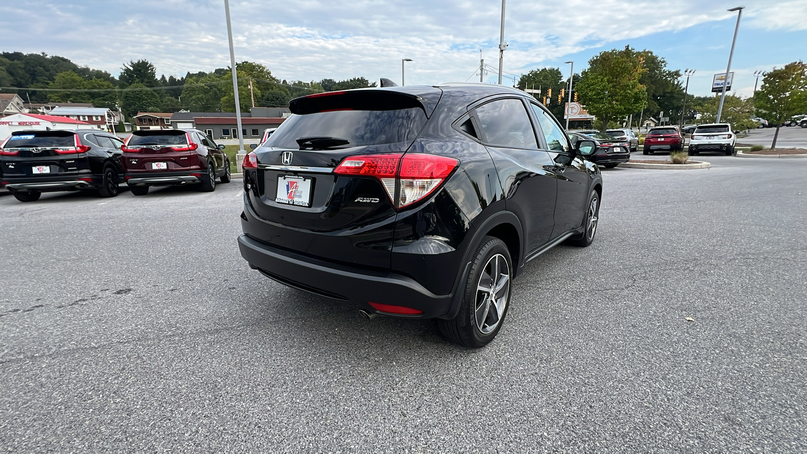 2022 Honda HR-V EX-L 4