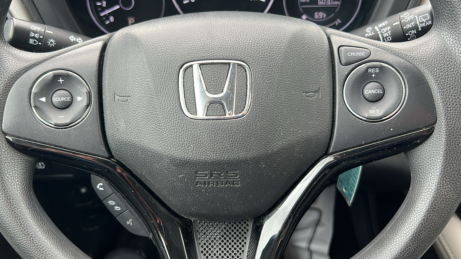 2021 Honda HR-V LX 27